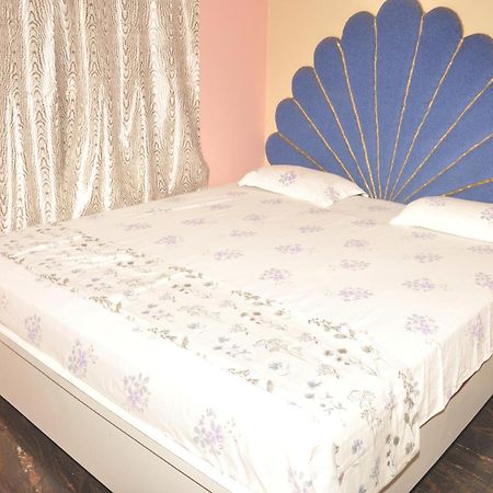 Rathna Home Stay ฮัมปี ภายนอก รูปภาพ