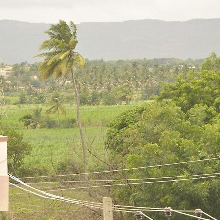 Rathna Home Stay ฮัมปี ภายนอก รูปภาพ